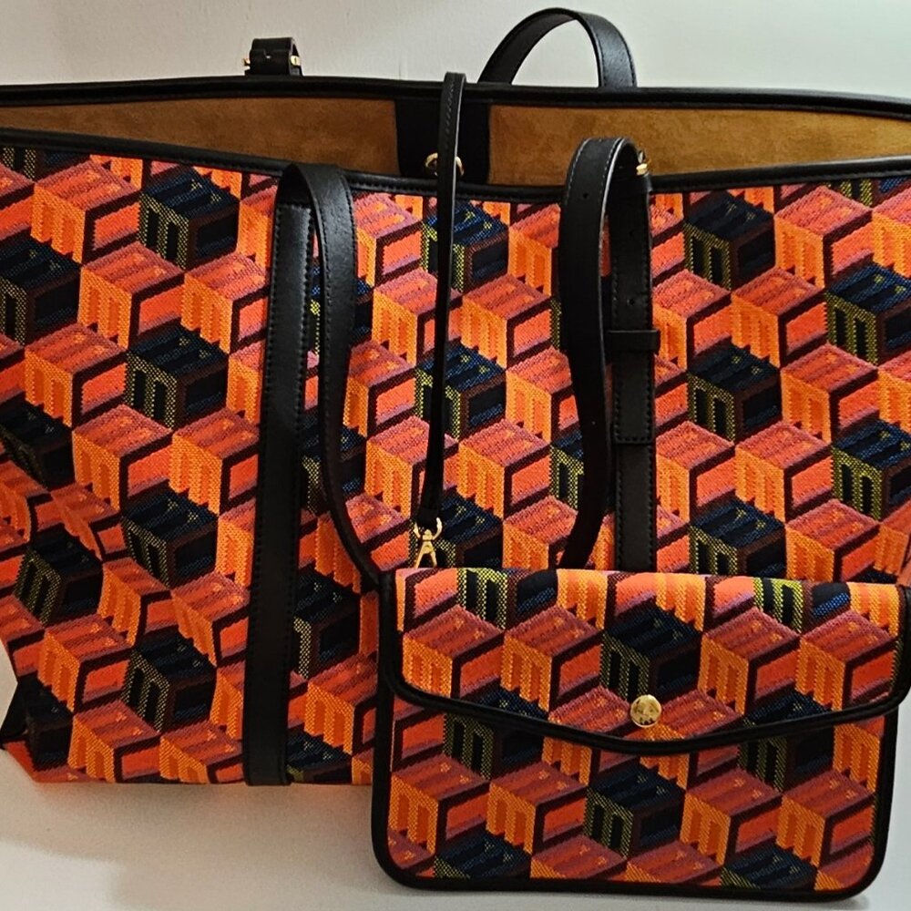 MCM large tote - Picture 7 of 8